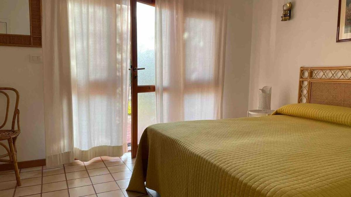 Le Tre Palme Villa Fontane Bianche Bagian luar foto
